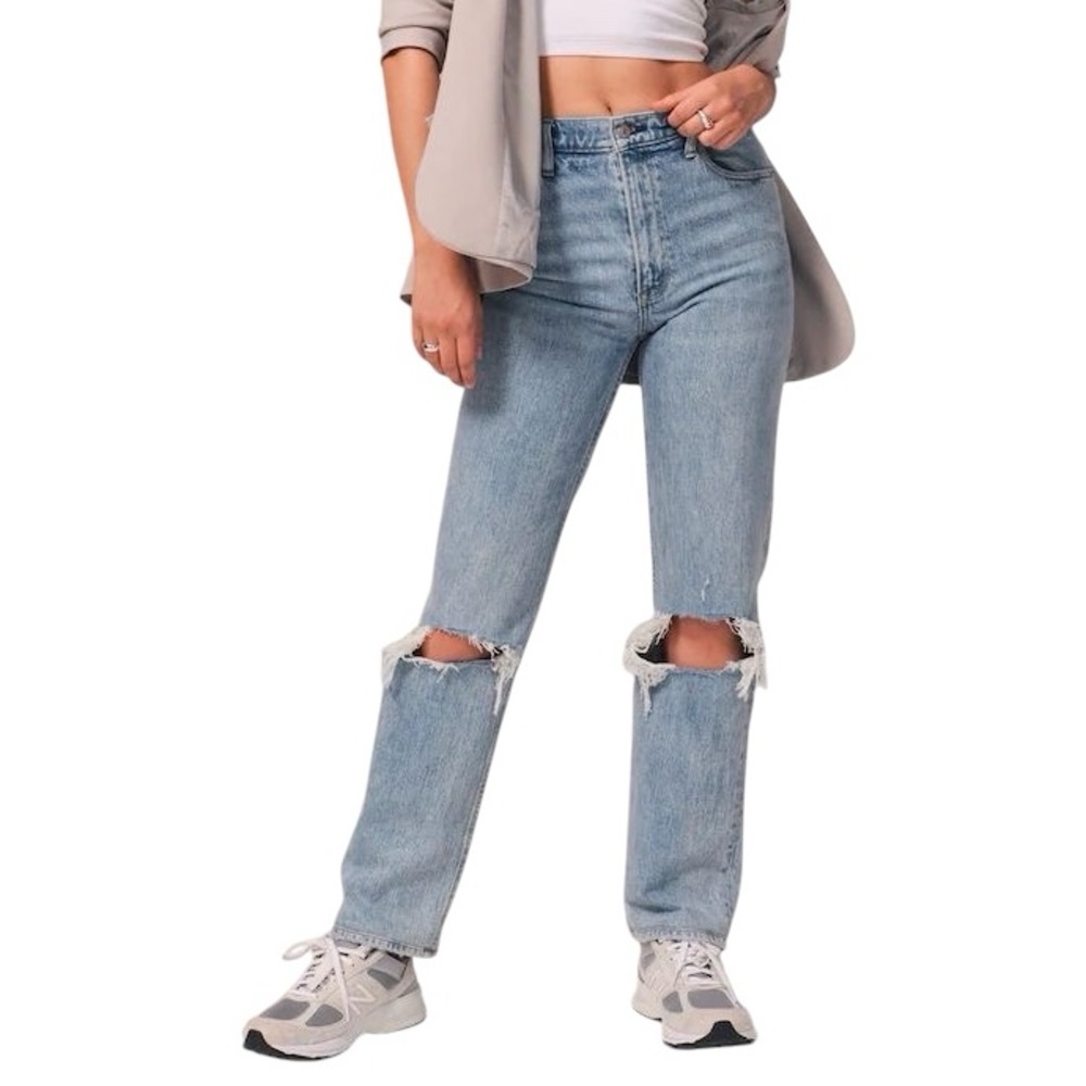 ABERCROMBIE & FITCH The 90s Straight Ultra High Rise Light Blue Jeans 30 10R